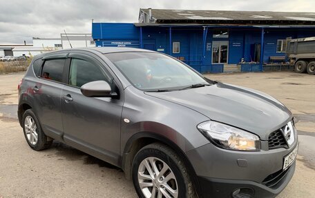 Nissan Qashqai, 2010 год, 770 000 рублей, 2 фотография