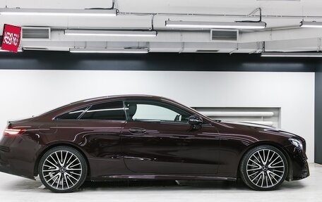 Mercedes-Benz E-Класс, 2018 год, 3 650 000 рублей, 3 фотография