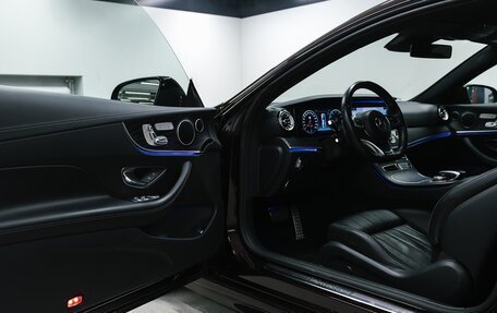 Mercedes-Benz E-Класс, 2018 год, 3 650 000 рублей, 18 фотография