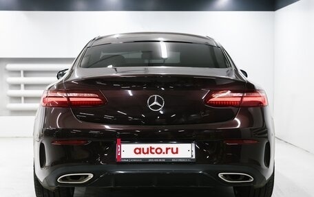 Mercedes-Benz E-Класс, 2018 год, 3 650 000 рублей, 13 фотография