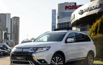 Mitsubishi Outlander III рестайлинг 3, 2021 год, 2 848 000 рублей, 1 фотография