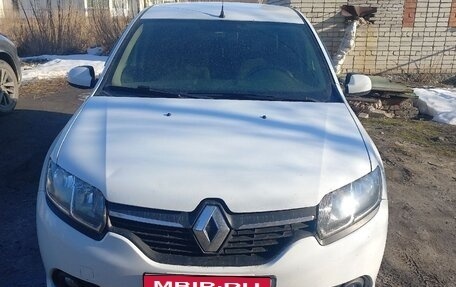 Renault Sandero II рестайлинг, 2016 год, 700 000 рублей, 1 фотография