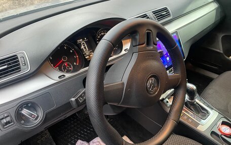 Volkswagen Passat B7, 2011 год, 560 000 рублей, 1 фотография