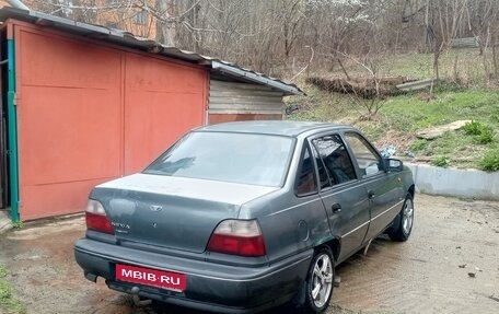 Daewoo Nexia I рестайлинг, 1997 год, 105 000 рублей, 1 фотография