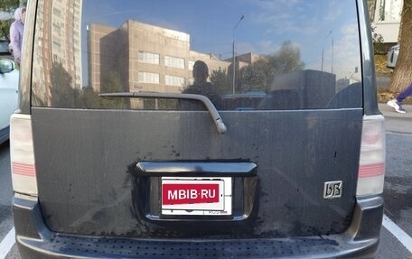 Toyota bB I рестайлинг, 2005 год, 420 000 рублей, 8 фотография