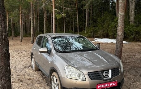 Nissan Qashqai, 2008 год, 900 000 рублей, 2 фотография