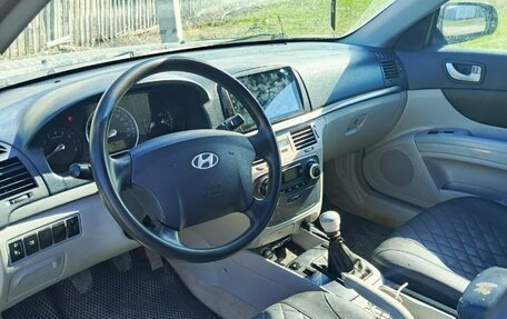 Hyundai Sonata VI, 2005 год, 600 000 рублей, 5 фотография