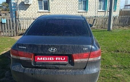 Hyundai Sonata VI, 2005 год, 600 000 рублей, 4 фотография