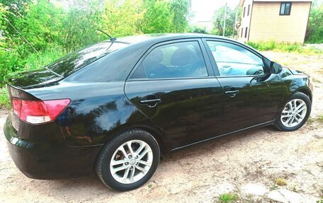 KIA Cerato III, 2010 год, 600 000 рублей, 2 фотография