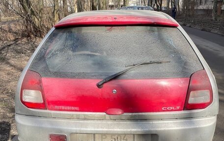 Mitsubishi Colt VI рестайлинг, 2000 год, 90 000 рублей, 4 фотография