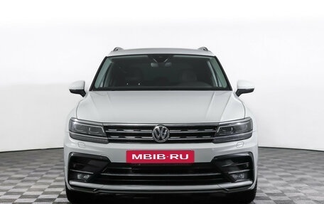 Volkswagen Tiguan II, 2020 год, 2 419 000 рублей, 2 фотография