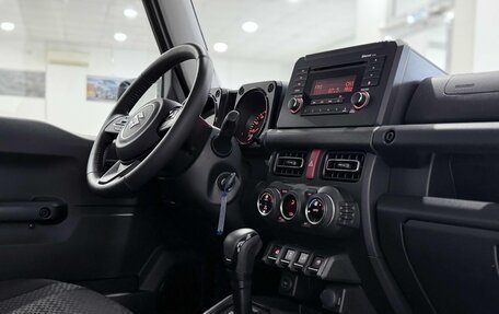 Suzuki Jimny, 2025 год, 4 150 000 рублей, 14 фотография