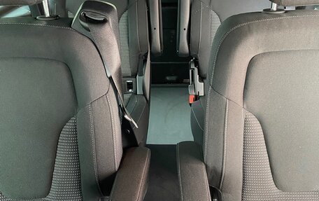 Mercedes-Benz V-Класс, 2022 год, 9 000 000 рублей, 9 фотография