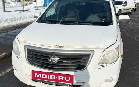 Ravon R4, 2017 год, 400 000 рублей, 2 фотография