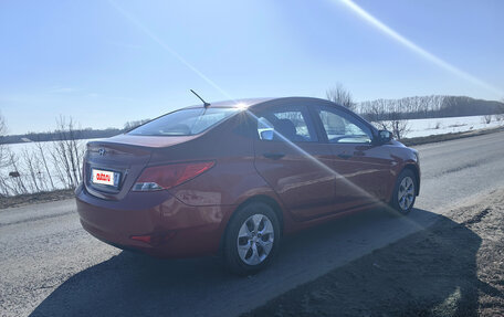 Hyundai Solaris II рестайлинг, 2014 год, 820 000 рублей, 2 фотография