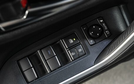 Toyota RAV4, 2021 год, 3 900 000 рублей, 12 фотография