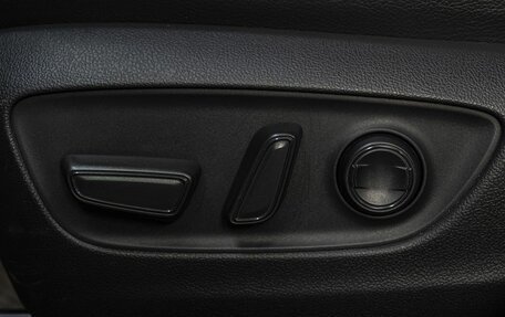 Toyota RAV4, 2021 год, 3 900 000 рублей, 14 фотография