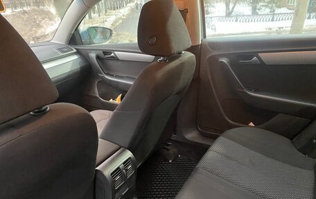 Volkswagen Passat B7, 2011 год, 560 000 рублей, 3 фотография