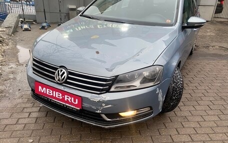 Volkswagen Passat B7, 2011 год, 560 000 рублей, 8 фотография