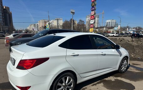Hyundai Solaris II рестайлинг, 2016 год, 1 055 000 рублей, 7 фотография