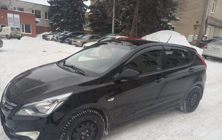 Hyundai Solaris II рестайлинг, 2016 год, 750 000 рублей, 2 фотография