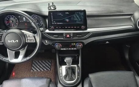 KIA K3, 2022 год, 1 670 000 рублей, 17 фотография