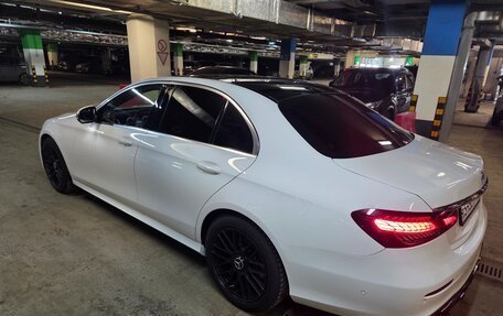 Mercedes-Benz E-Класс, 2016 год, 3 550 000 рублей, 4 фотография
