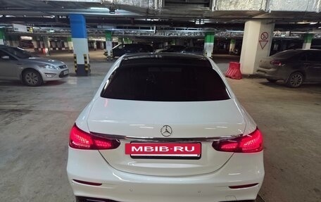 Mercedes-Benz E-Класс, 2016 год, 3 550 000 рублей, 6 фотография