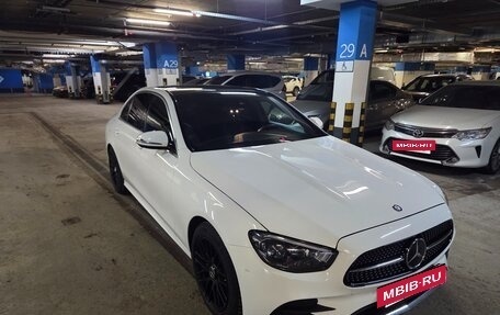 Mercedes-Benz E-Класс, 2016 год, 3 550 000 рублей, 2 фотография