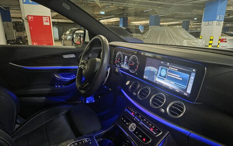 Mercedes-Benz E-Класс, 2016 год, 3 550 000 рублей, 10 фотография