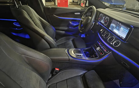 Mercedes-Benz E-Класс, 2016 год, 3 550 000 рублей, 9 фотография