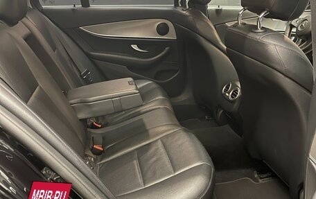 Mercedes-Benz E-Класс, 2016 год, 2 300 000 рублей, 10 фотография