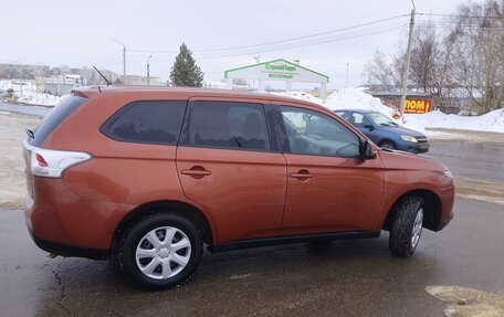 Mitsubishi Outlander III рестайлинг 3, 2012 год, 1 250 000 рублей, 7 фотография