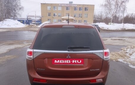 Mitsubishi Outlander III рестайлинг 3, 2012 год, 1 250 000 рублей, 3 фотография