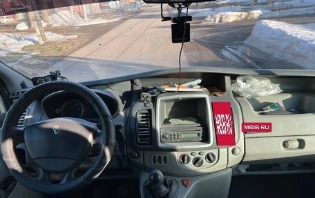 Renault Trafic, 2011 год, 1 550 000 рублей, 9 фотография