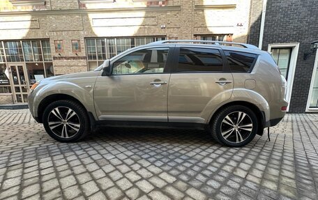 Mitsubishi Outlander III рестайлинг 3, 2008 год, 830 000 рублей, 12 фотография