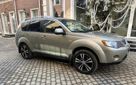 Mitsubishi Outlander III рестайлинг 3, 2008 год, 830 000 рублей, 20 фотография