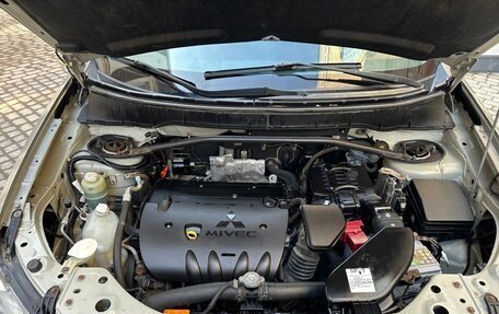 Mitsubishi Outlander III рестайлинг 3, 2008 год, 830 000 рублей, 23 фотография