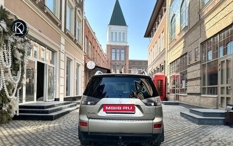 Mitsubishi Outlander III рестайлинг 3, 2008 год, 830 000 рублей, 16 фотография