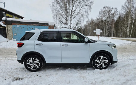 Toyota Raize I, 2023 год, 1 230 000 рублей, 4 фотография