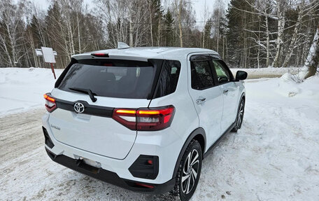 Toyota Raize I, 2023 год, 1 230 000 рублей, 6 фотография