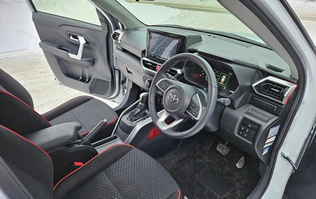 Toyota Raize I, 2023 год, 1 230 000 рублей, 10 фотография