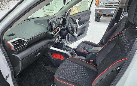 Toyota Raize I, 2023 год, 1 230 000 рублей, 12 фотография