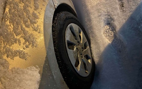 Hyundai Solaris II рестайлинг, 2019 год, 470 000 рублей, 2 фотография