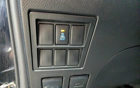 Toyota Hilux VIII, 2017 год, 3 500 000 рублей, 10 фотография