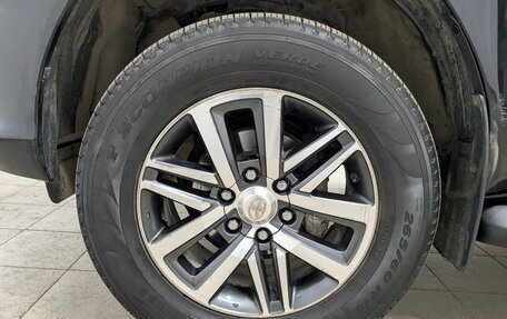 Toyota Hilux VIII, 2017 год, 3 500 000 рублей, 13 фотография