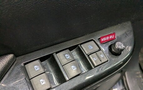 Toyota Hilux VIII, 2017 год, 3 500 000 рублей, 9 фотография