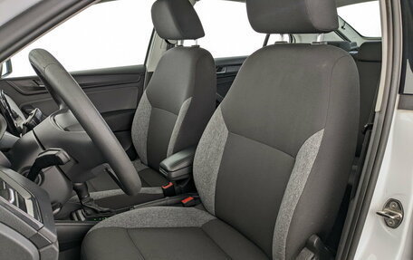 Skoda Rapid II, 2021 год, 1 350 000 рублей, 20 фотография