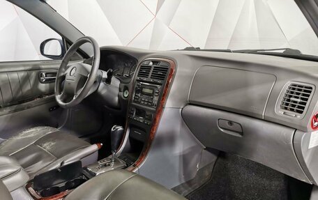 KIA Magentis I, 2003 год, 560 000 рублей, 13 фотография