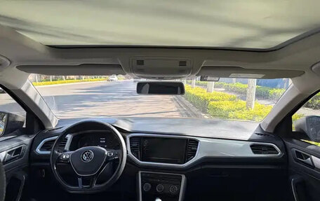 Volkswagen T-Roc I, 2022 год, 1 437 000 рублей, 11 фотография